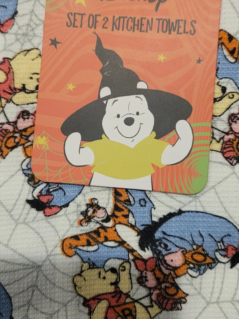 Winnie the Pooh & Friends Halloween  2pk Kitchen Towels